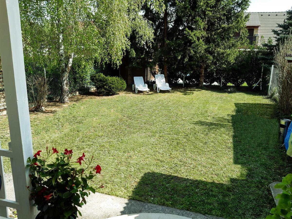 Holiday Home Balatonszárszó Kültér fotó